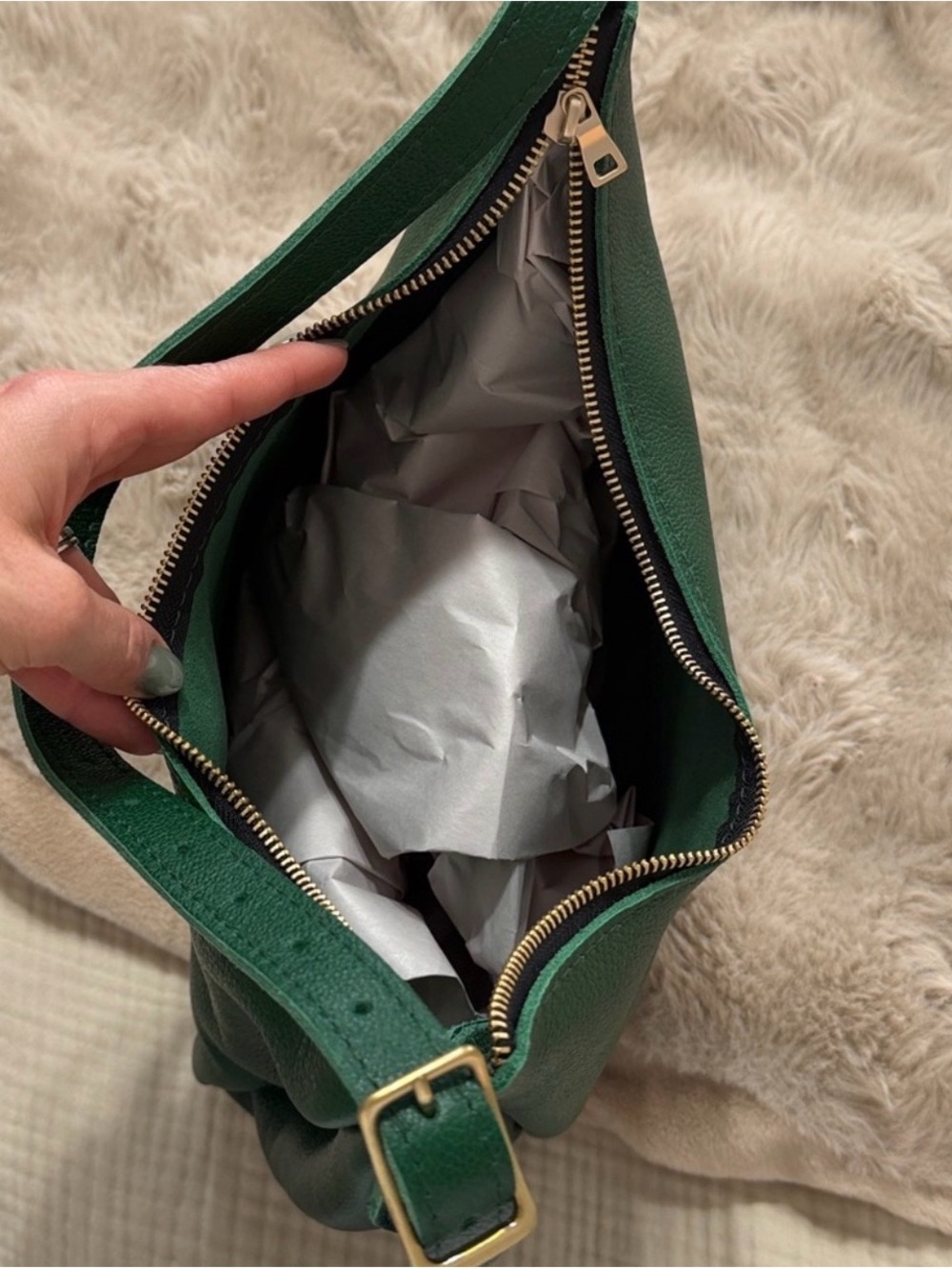 Portland Leather Medium Aspen in Bacalar Premium Line EUC Leather Shoulder Bag - Picture 10 of 14
